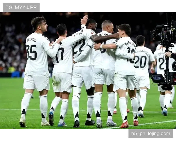 B费与莫德里奇：中场组织与比赛掌控力对比分析